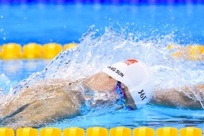 世界杯激情继续：精彩不断，热血沸腾！，世界杯精彩瞬间视频