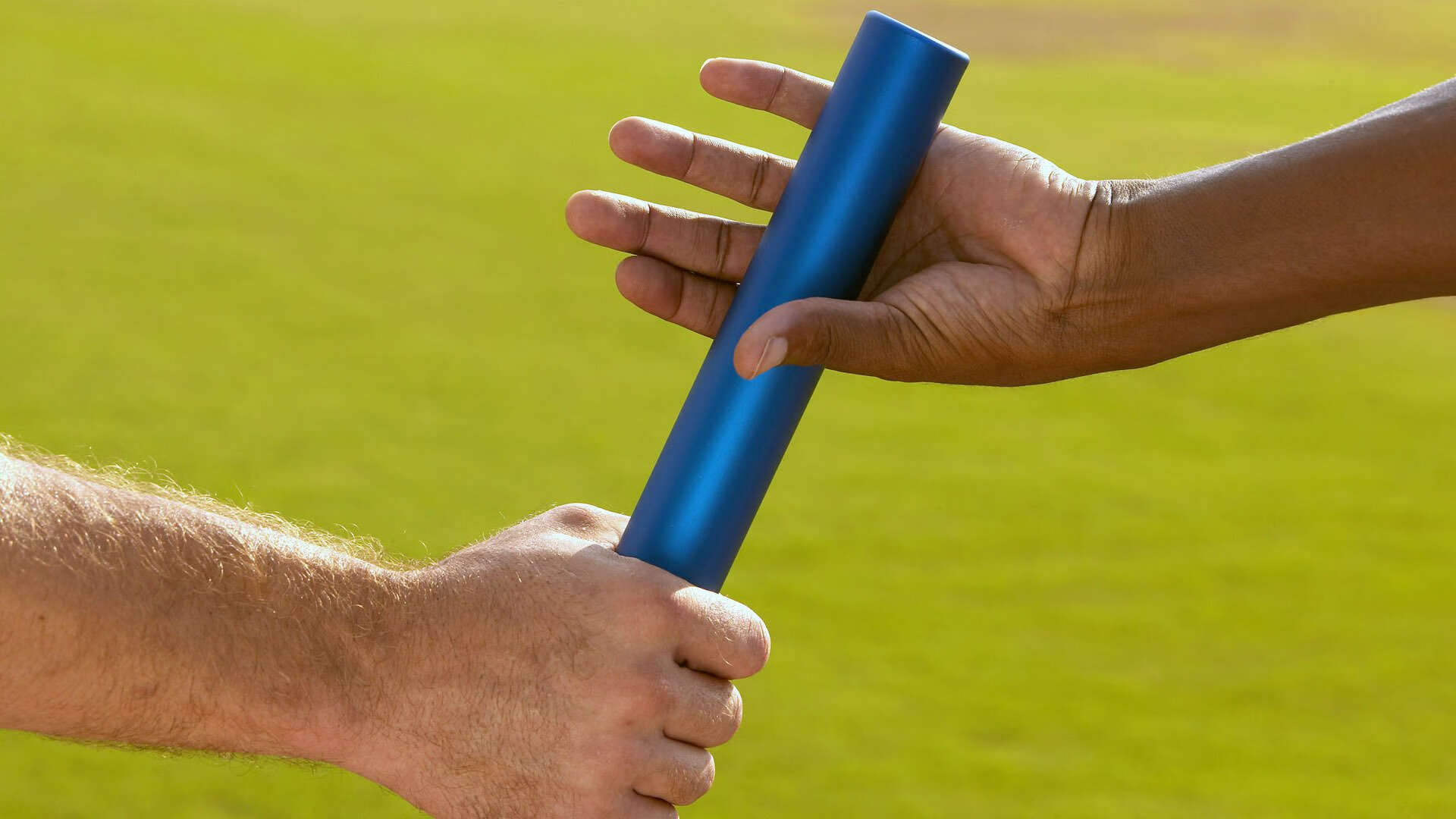 张伟丽接受康复训练备战新一轮挑战，张伟丽训练照片